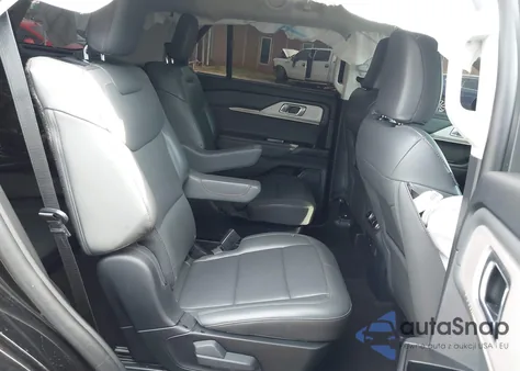 2025 Ford Explorer Active z USA, uszkodzony, nr VIN 1FMUK7DH9SGA68162